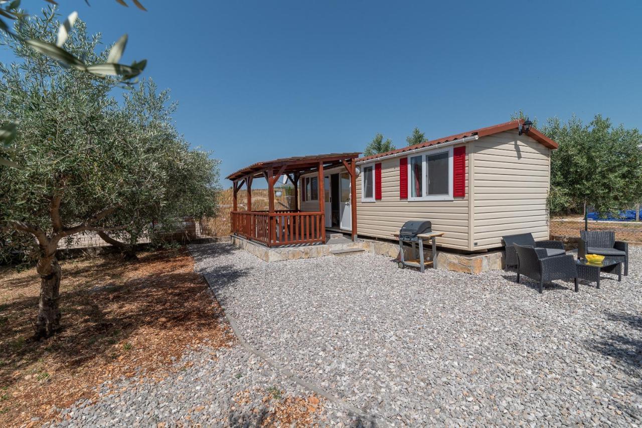 'Olive Grove' Camping House-Near The Beach Divulje Екстер'єр фото