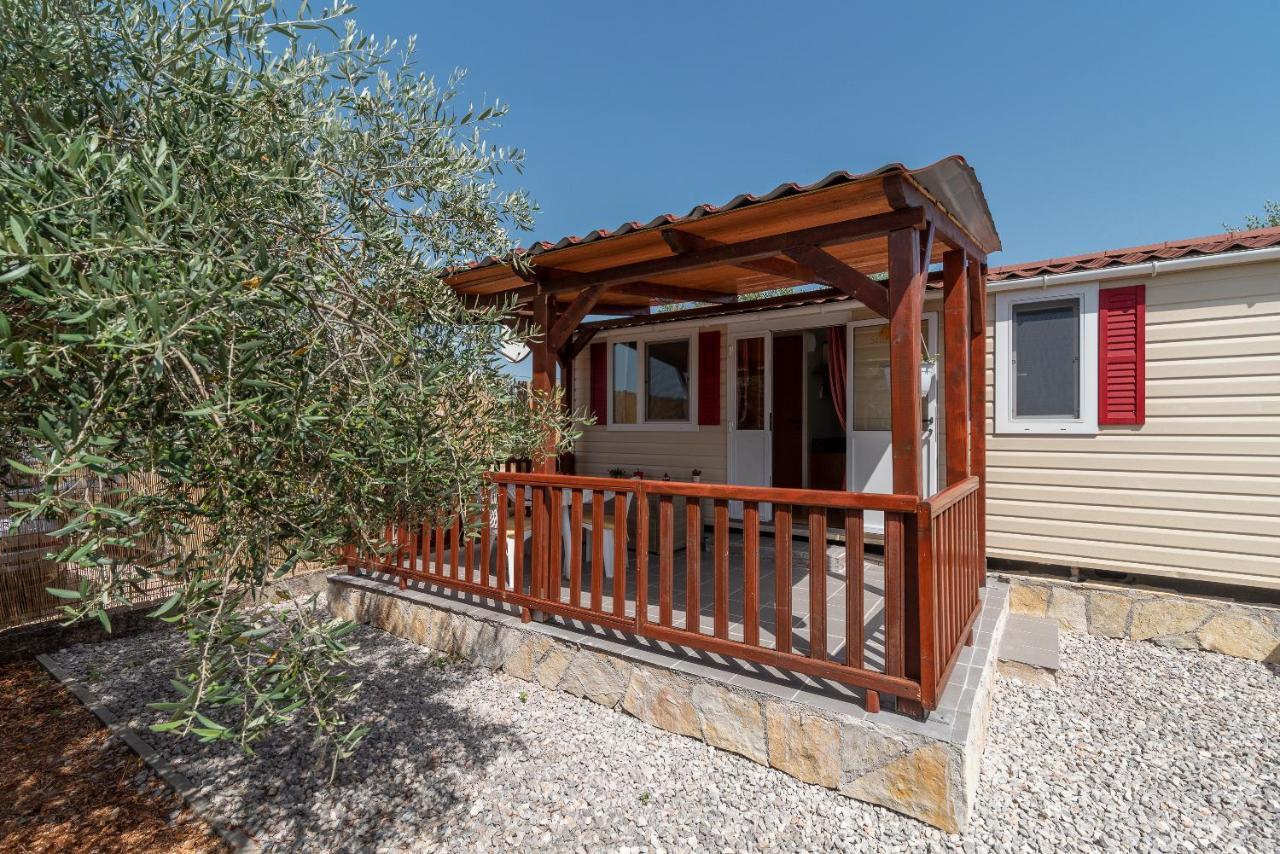 'Olive Grove' Camping House-Near The Beach Divulje Екстер'єр фото