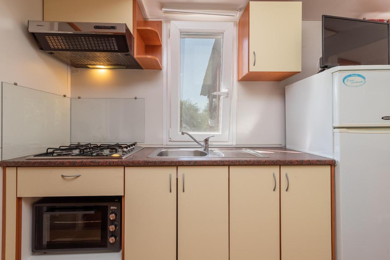 'Olive Grove' Camping House-Near The Beach Divulje Екстер'єр фото